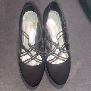 Impo Women's Black Crisscross Flats